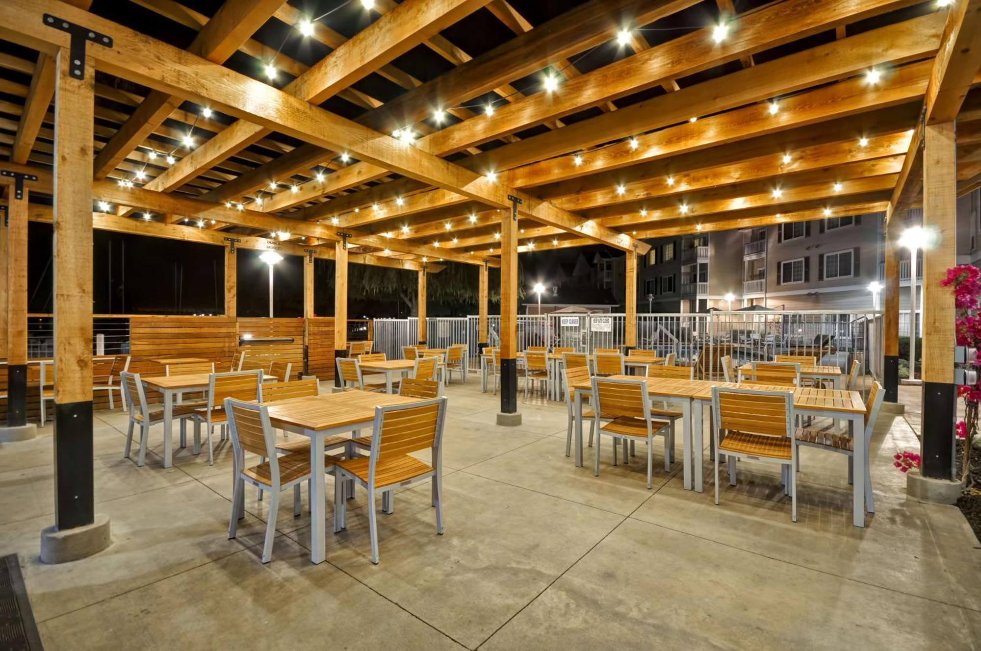 Homewood Suites By Hilton - Oakland Waterfront Extérieur photo